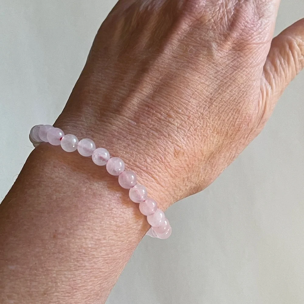NWT Pink Quartz Beaded Bracelet